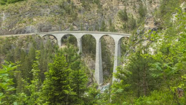 Zeitraffer Glacier Express Zug Über Das Landwasser Viadukt Unesco Weltkulturerbe — Stockvideo