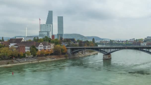 Zaman Atlaması Şehirde Büyük Bir Nehir Şehir Manzarası Sviçre Büyük — Stok video