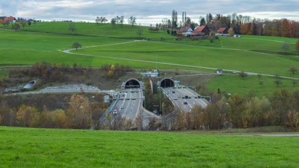 Perioada Timp Traficului Mașini Afara Tunelului Tunelul Aesch Zürich Elveția — Videoclip de stoc