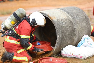 Terengganu 14 Eylül 2023. Terengganu 'da itfaiyeciler için Yetenek Yarışması düzenlendi. Terengganu 14 Eylül 2023. Terengganu 'da itfaiyeciler için yetenek yarışması düzenlendi..