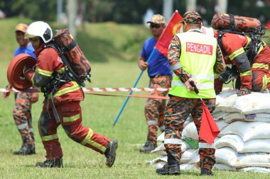 Terengganu 14 Eylül 2023. Terengganu 'da itfaiyeciler için Yetenek Yarışması düzenlendi. Terengganu 14 Eylül 2023. Terengganu 'da itfaiyeciler için yetenek yarışması düzenlendi.. 