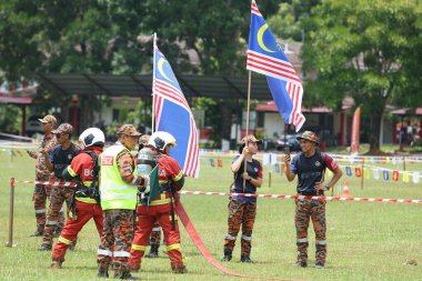 Terengganu 14 Eylül 2023. Terengganu 'da itfaiyeciler için Yetenek Yarışması düzenlendi. Terengganu 14 Eylül 2023. Terengganu 'da itfaiyeciler için yetenek yarışması düzenlendi.. 