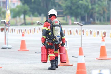 Terengganu 14 Eylül 2023. Terengganu 'da itfaiyeciler için Yetenek Yarışması düzenlendi. Terengganu 14 Eylül 2023. Terengganu 'da itfaiyeciler için yetenek yarışması düzenlendi.. 