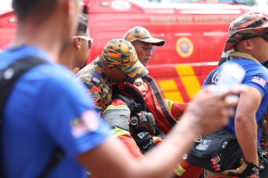 Terengganu 14 Eylül 2023. Terengganu 'da itfaiyeciler için Yetenek Yarışması düzenlendi. Terengganu 14 Eylül 2023. Terengganu 'da itfaiyeciler için yetenek yarışması düzenlendi..  