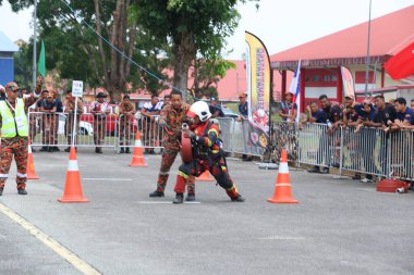 Terengganu 14 Eylül 2023. Terengganu 'da itfaiyeciler için yetenek yarışması düzenlendi..  