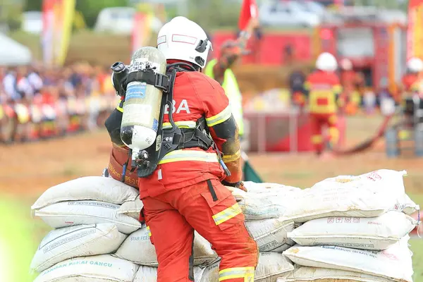 2023年9月14日 マラケシュ 消防士のためのコンペティションスキルコンペティションがケニアで開催されました 2023年9月14日 マラケシュ 消防士のための競争スキルコンペティションが開催されました — ストック写真