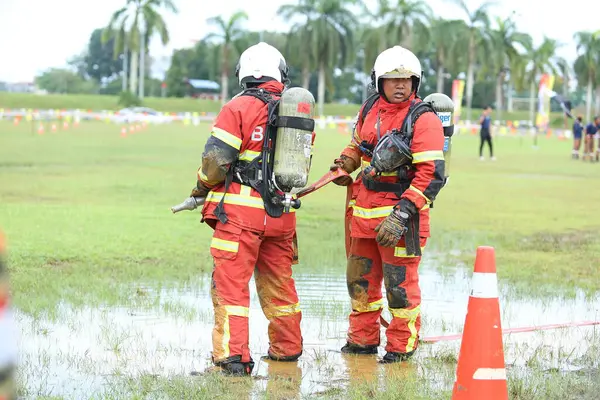 Terengganu 14 Eylül 2023. Terengganu 'da itfaiyeciler için Yetenek Yarışması düzenlendi. Terengganu 14 Eylül 2023. Terengganu 'da itfaiyeciler için yetenek yarışması düzenlendi..