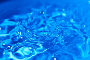 166.Çeşitli tonlar ve dalgalar ile tanımlanamayan şekillerin soyut bir arkaplanı, Duvar Kağıdı. Eşmerkezli daireler, delilik, tanımlanmamış şekiller, dalgalar, mavi, yeşil, morumsu, mavi, morumsu, mavi, morumsu.