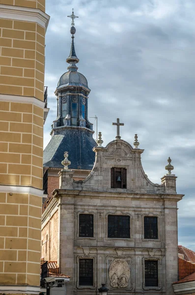 Kyrkan Madrids Gamla Stad Spanien — Stockfoto