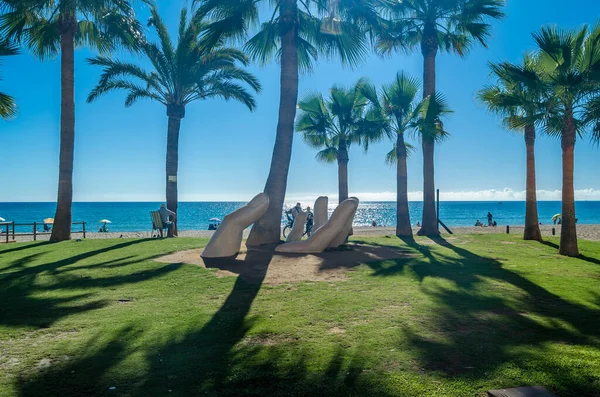 Fuengirola Hiszpania Październik 2021 Rzeźba Mano Abierta Otwarta Ręka Dzieło — Zdjęcie stockowe