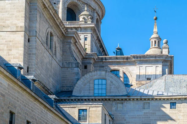 stock image View of the Royal Site of San Lorenzo de El Escorial, Spain, built between 1563 and 1584, is the largest Renaissance building in the world, declared UNESCO world heritage in 1984, functions as a monastery, basilica, royal palace among others