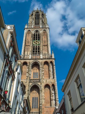 Utrecht, Hollanda 'da bir Gotik kilise olan St. Martin Katedrali' nin (veya Dom Church) manzarası