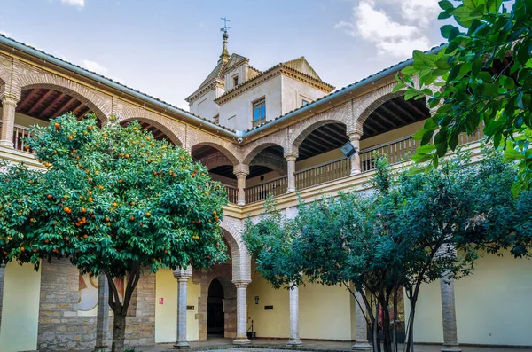 Veduta Una Chiesa Cordova Andalusia Spagna Meridionale — Foto Stock