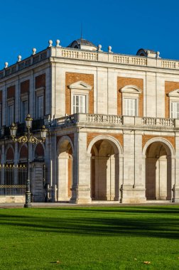 İspanya 'nın Aranjuez Kraliyet Sarayı manzarası