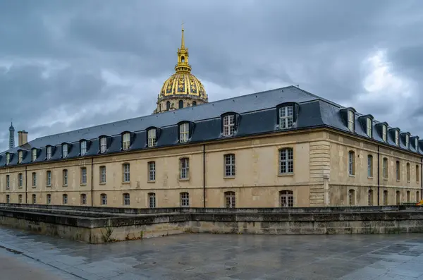 Άποψη Του Dome Des Invalides Ενός Σημαντικού Ορόσημου Στο Παρίσι — Φωτογραφία Αρχείου