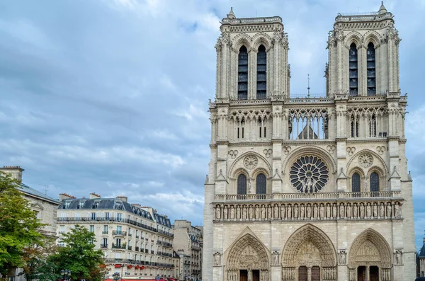 Facciata Della Famosa Cattedrale Gotica Notre Dame Paris Francia — Foto Stock