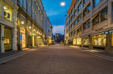 COPENHAGEN, DENMARK - 8 Temmuz 2014: Kopenhag, Danimarka 'da alacakaranlıkta şehir manzarası