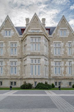 1909 ve 1911 yılları arasında İspanya 'nın Santander kentindeki Magdalena Yarımadası' nda bulunan Palacio de la Magdalena Sarayı 'nın (Magdalena Sarayı) manzarası.