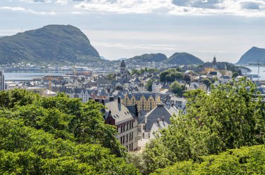 Alesund şehrinin havadan görüntüsü, Daha fazla og Romsdal İlçesi, Norveç