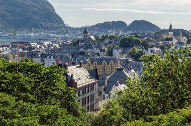 Alesund şehrinin havadan görüntüsü, Daha fazla og Romsdal İlçesi, Norveç