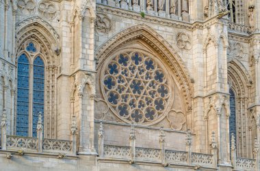 Burgos, Kastilya ve Leon 'daki Aziz Mary Katedrali' nin mimari ayrıntıları.