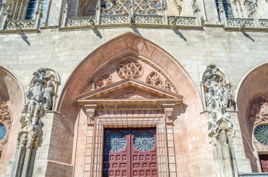Burgos, Kastilya ve Leon 'daki Aziz Mary Katedrali' nin mimari ayrıntıları.