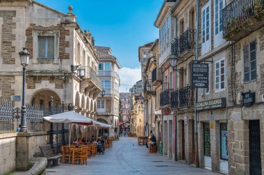 LUGO, İspanya - 24 Ağustos 2022 İspanya 'nın kuzeybatısındaki Lugo, Galiçya' da şehir manzarası