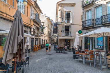 LUGO, İspanya - 24 Ağustos 2022 İspanya 'nın kuzeybatısındaki Lugo, Galiçya' da şehir manzarası