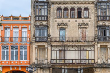 Ribadeo 'nun tarihi merkezindeki binalar, Lugo eyaleti, Galiçya, kuzeybatı İspanya