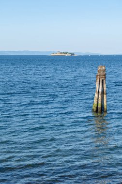 Norveç, Trondheim Fjord limanından Munkholmen adası manzarası
