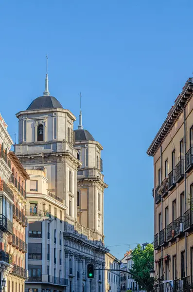 Kentsel peyzaj, mimari detay Madrid, İspanya