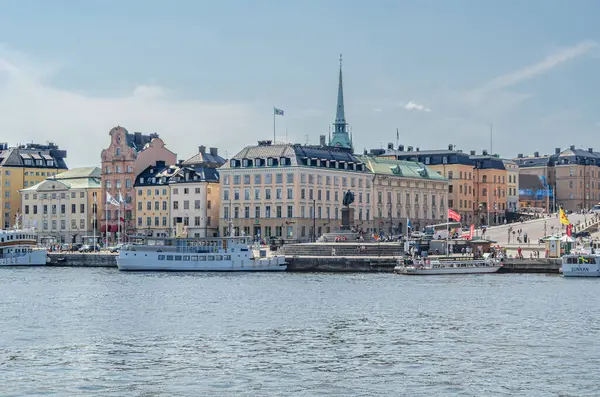 STOCKHOLM, SWEDEN - 26 Temmuz 2014: Stockholm, İsveç 'teki şehir manzarası, liman manzarası