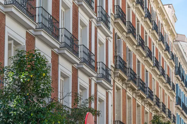 Madrid, İspanya 'da şehir manzarası, mimari detay