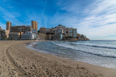 Cala de Finestrat plajı manzarası, Alicante vilayeti, Valensiyalı Topluluğu, İspanya