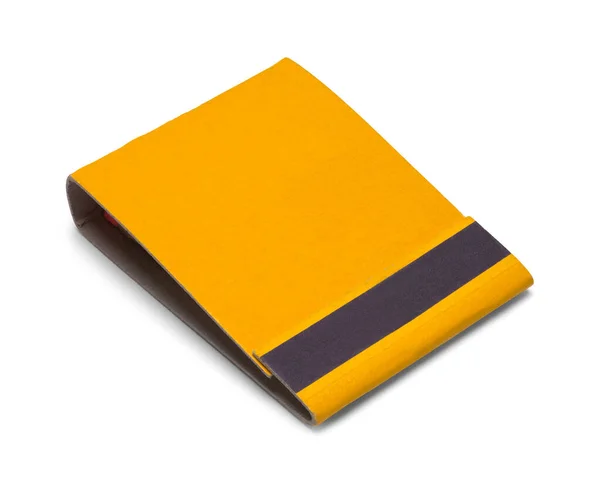 黄色のマッチブックともにコピースペースカットアウトオンホワイト — ストック写真