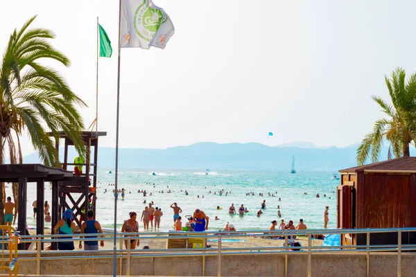 Пальма Мальорка Іспанія Серпня 2022 Року Туристи Пляжі Ареналь Мальорка — стокове фото