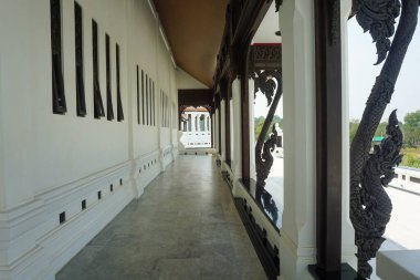 Antik tapınağın güzel manzarası: 5 Mart 2024 Salı, Dhammachedi luangta watpabantad, Udonthani, Tayland