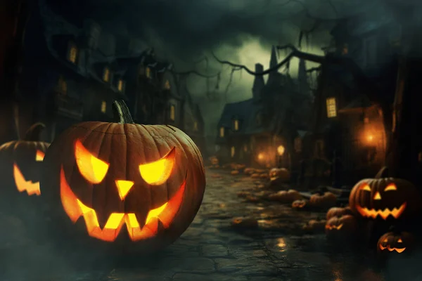 Läskigt Glödande Pumpa Mörk Halloween Stad Med Pumpor Natten Halloween — Stockfoto