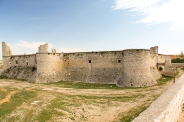 Ortaçağ 'ın Ottuni, Puglia, İtalya' sındaki Ortaçağ Kalesi.