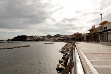 küçük bir kasaba görünümünde