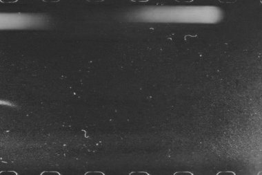 Toz ve çizikler tasarım. Yaşlı fotoğraf editörü katmanı. Siyah grunge soyut arka plan. Kopyalama alanı.