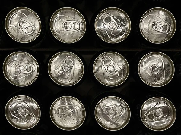 ソーダ缶のトップビュー — ストック写真