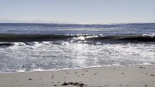 Σάντα Μπάρμπαρα Παραλία Του Ωκεανού Θέα Στο Νησί Santa Cruz — Αρχείο Βίντεο