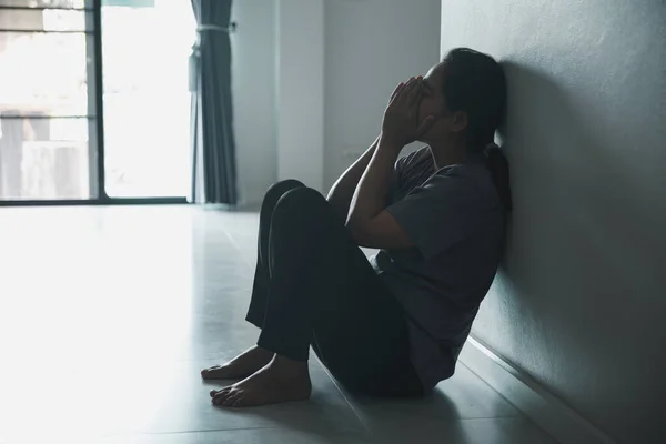 Schizofrenia Con Solitario Triste Nel Concetto Depressione Salute Mentale Donna — Foto Stock