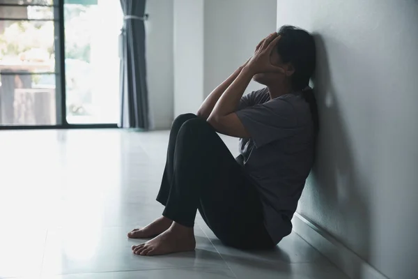 Schizofrenia Con Solitario Triste Nel Concetto Depressione Salute Mentale Donna — Foto Stock