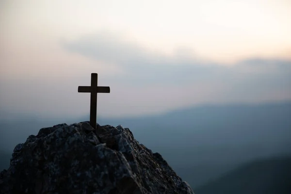 Σταύρωση Του Ιησού Χριστού Σταυρός Στο Ηλιοβασίλεμα Silhouette Σταυρό Στο — Φωτογραφία Αρχείου
