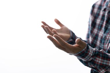 Kilisede dua eden elleri kapatın, Papaz Tanrı 'ya dua edin. Hristiyan hayatı, Tanrı 'ya dua etmek. Kadın, Tanrı 'nın daha iyi bir hayat dilemesi için dua et. Bağışlanmak için yalvarıyor ve iyiliğe inanıyordu..