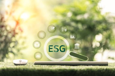 ESG finansmanı şirketleri sürdürülebilir uygulamalar benimsemeye, dünyayı korumak için çevre dostu stratejiler geliştirmeye, yeşil ekonomiyi desteklemeye ve şirketler arasında çevre sorumluluğunu güvence altına almaya teşvik ediyor..