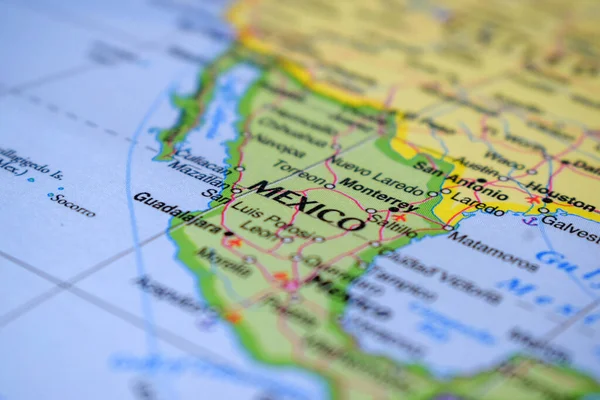メキシコ旅行のコンセプト 世界地図上の国の名前非常にマクロなクローズアップビュー ストック写真