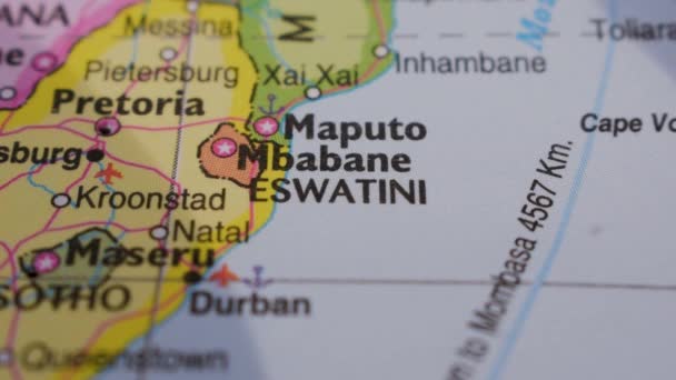 Cestovní Koncepce Push Pin Ukazující Politické Mapě Umístění Eswatini — Stock video